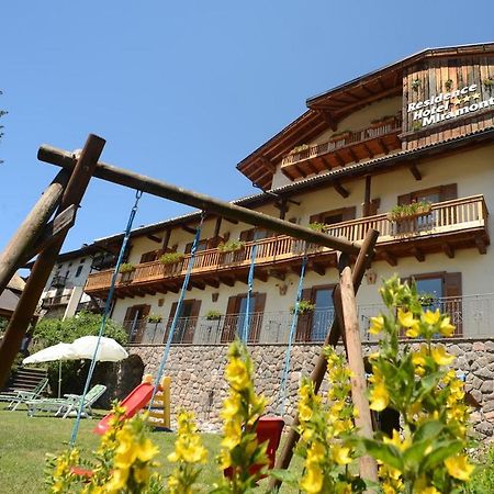Residence Miramonti Daiano Bagian luar foto