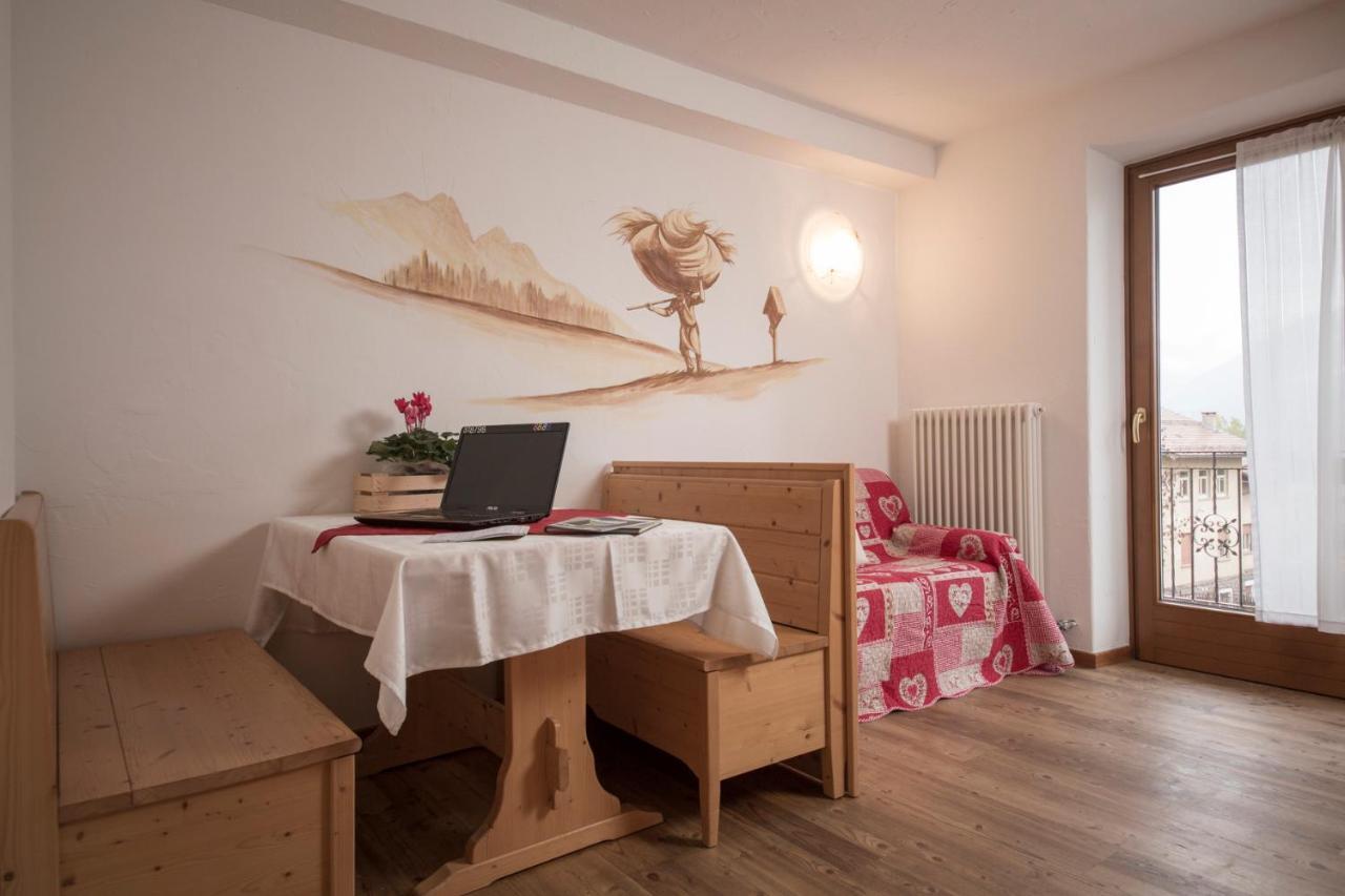 Residence Miramonti Daiano Bagian luar foto