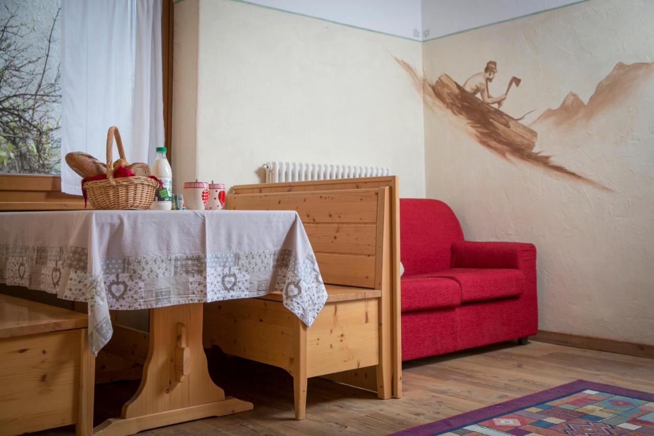 Residence Miramonti Daiano Bagian luar foto
