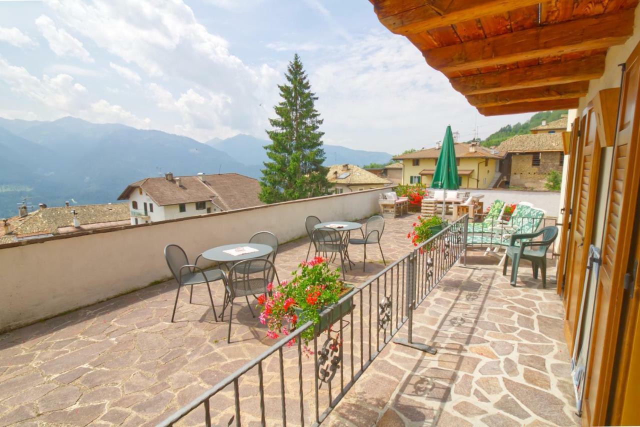 Residence Miramonti Daiano Bagian luar foto